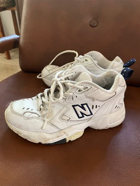 new balance chunky white sneakers